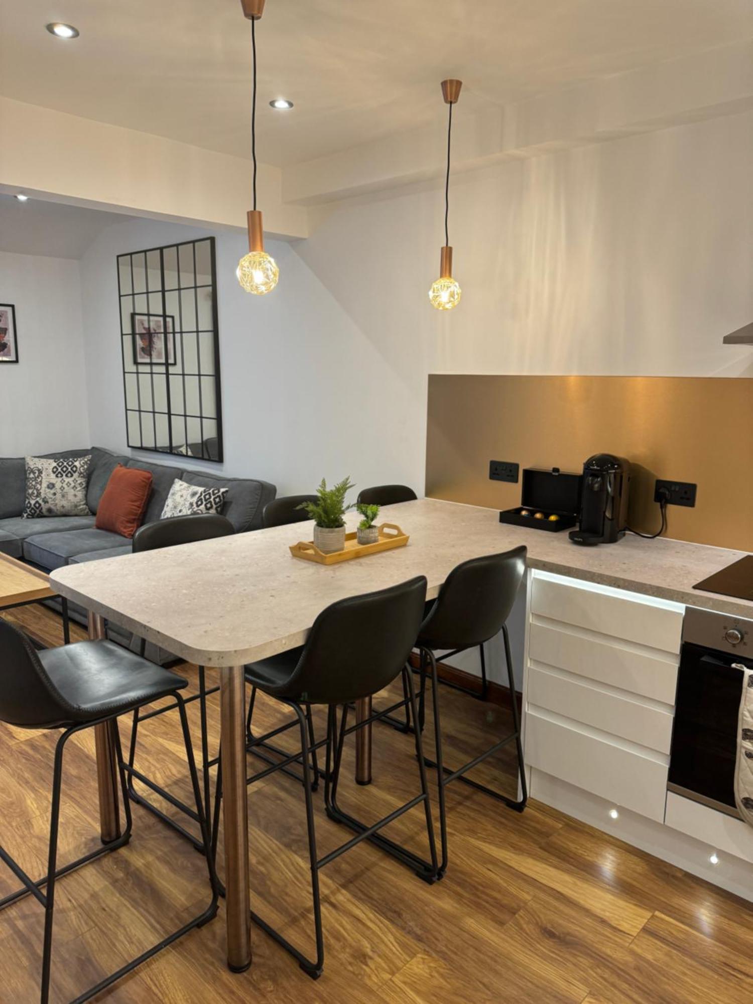 1 Sheraton Apartments ฟอร์ตวิลเลียม ภายนอก รูปภาพ